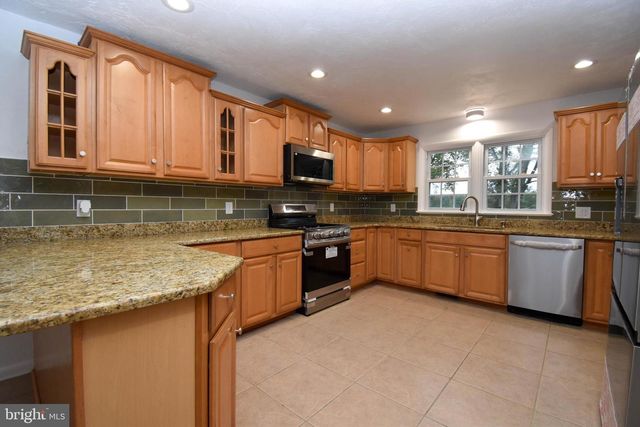 10204 COASTAL HWY, Milford, DE 19963