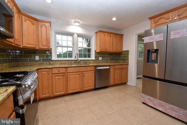 10204 COASTAL HWY, Milford, DE 19963