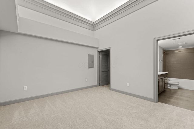 51 N High Street, 208, Columbus, OH 43215
