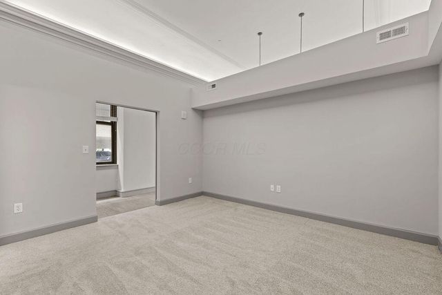 51 N High Street, 208, Columbus, OH 43215