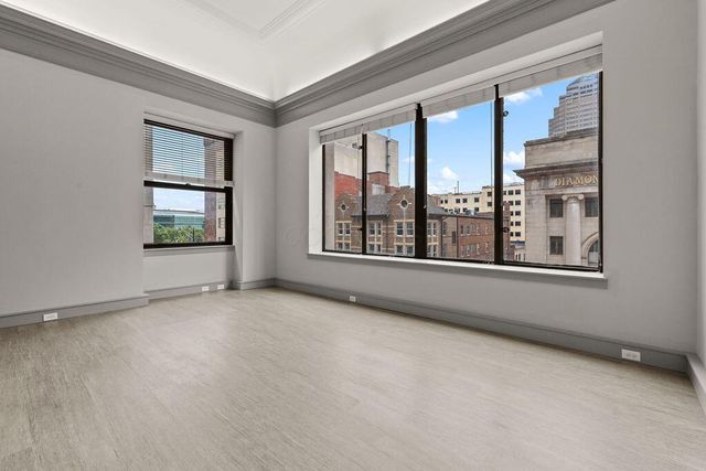 51 N High Street, 208, Columbus, OH 43215