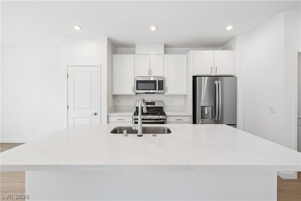 9221 Harworth Street, Las Vegas, NV 89166 — photo 4