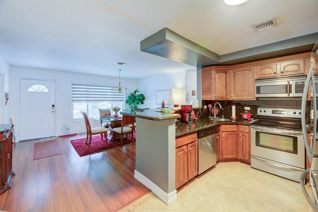 6500 SW 16th Court, North Lauderdale, FL 33068
