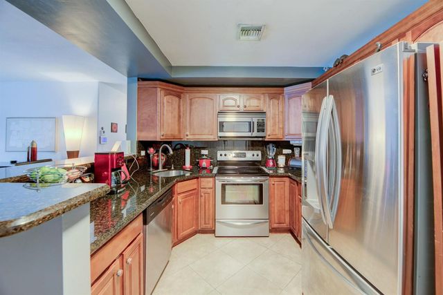6500 SW 16th Court, North Lauderdale, FL 33068