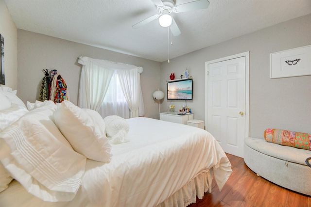 6500 SW 16th Court, North Lauderdale, FL 33068