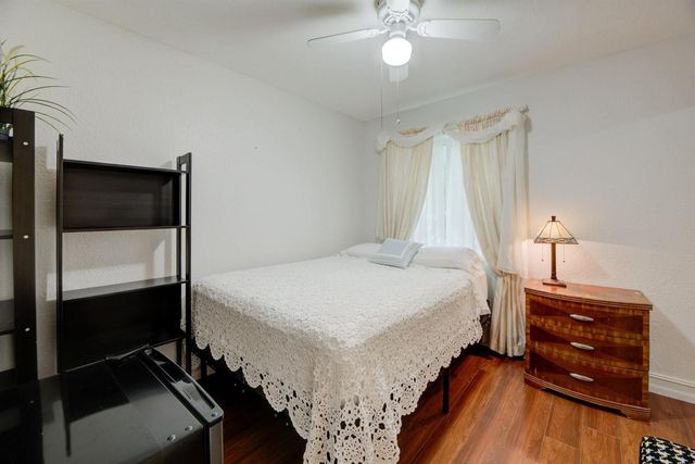 6500 SW 16th Court, North Lauderdale, FL 33068