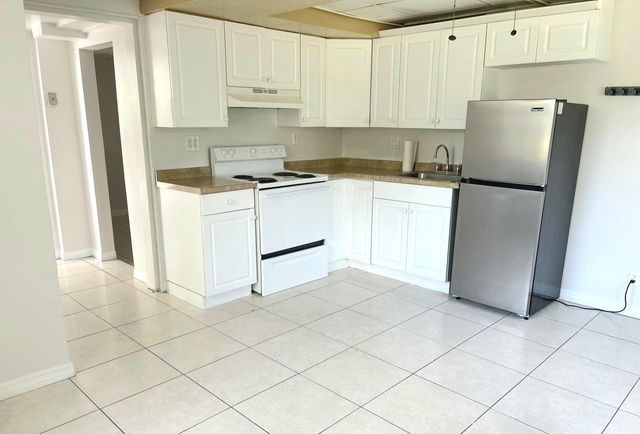 6500 SW 16th Court, North Lauderdale, FL 33068