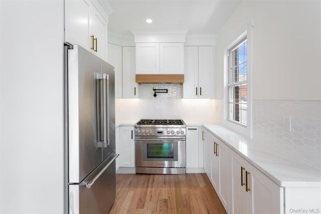 449 W Beech Street, Long Beach, NY 11561