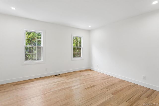 449 W Beech Street, Long Beach, NY 11561