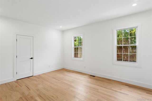 449 W Beech Street, Long Beach, NY 11561