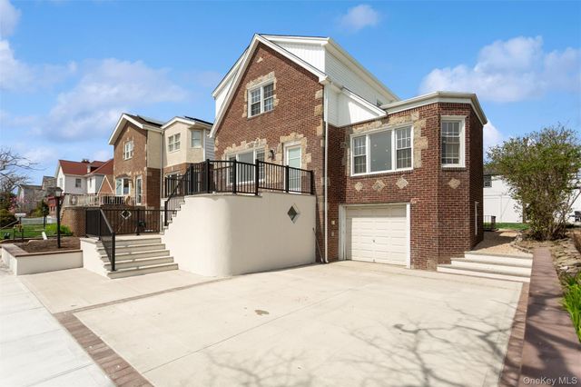 449 W Beech Street, Long Beach, NY 11561
