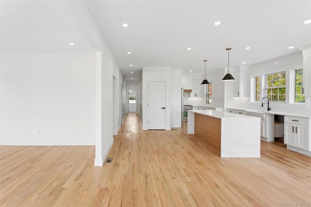 449 W Beech Street, Long Beach, NY 11561