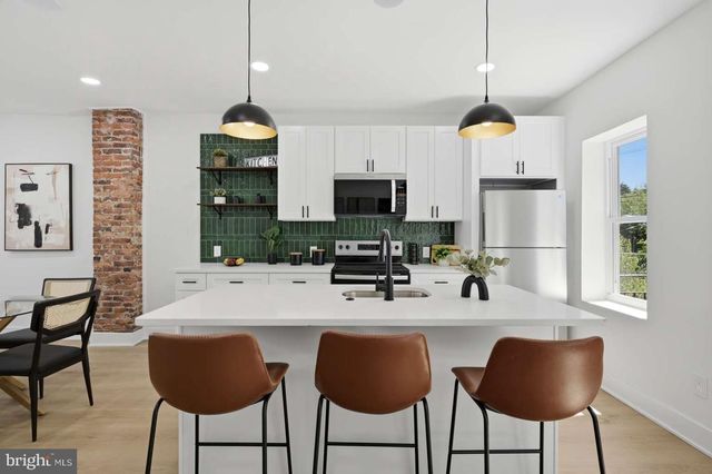 5856 ANGORA TER, Philadelphia, PA 19143