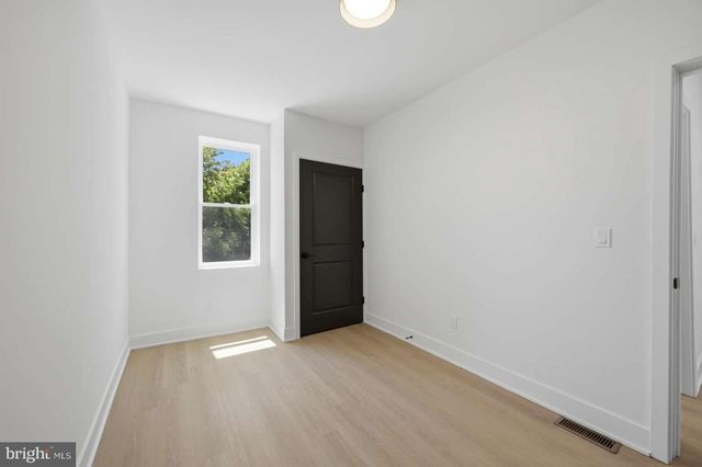 5856 ANGORA TER, Philadelphia, PA 19143