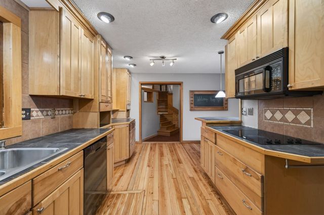 639 Barbara Lane, Lino Lakes, MN 55014