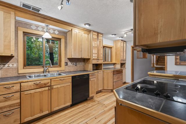 639 Barbara Lane, Lino Lakes, MN 55014