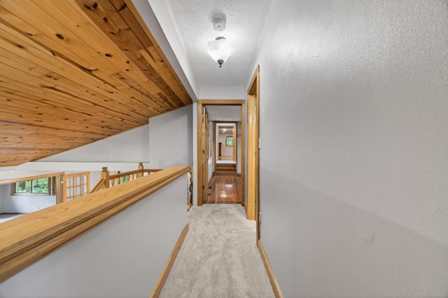 639 Barbara Lane, Lino Lakes, MN 55014