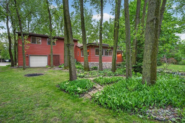 639 Barbara Lane, Lino Lakes, MN 55014