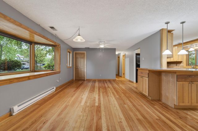 639 Barbara Lane, Lino Lakes, MN 55014