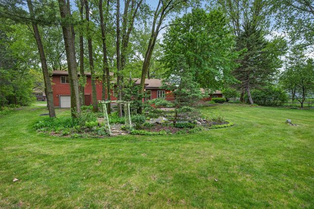 639 Barbara Lane, Lino Lakes, MN 55014