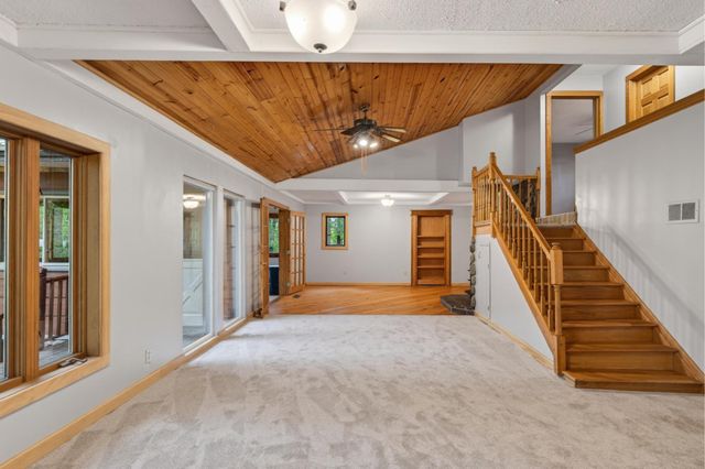 639 Barbara Lane, Lino Lakes, MN 55014