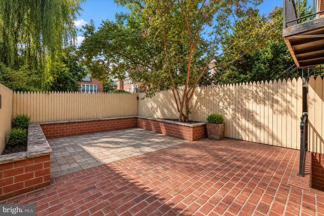 911 S LEE ST, Alexandria, VA 22314