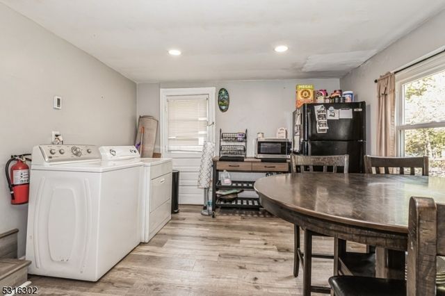 261 W Main St, Bound Brook Boro, NJ 08805