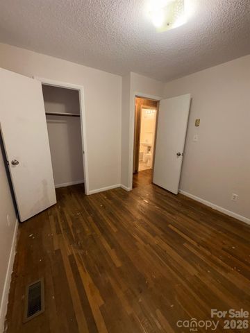 3955 Tower Road, Maiden, NC 28650