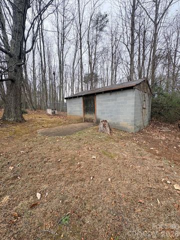 3955 Tower Road, Maiden, NC 28650