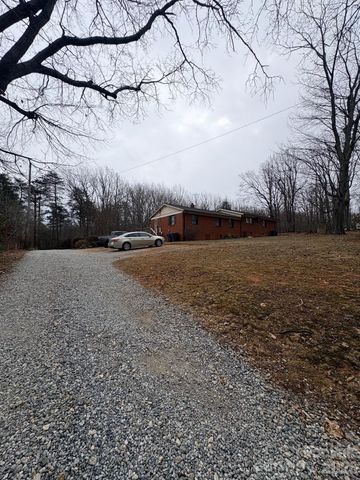 3955 Tower Road, Maiden, NC 28650