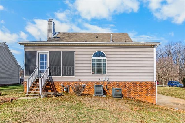 4850 Stony Creek Lane, Winston-salem, NC 27127