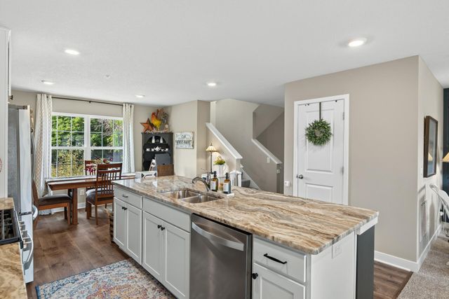11184 Balsam Pointe Trail, Dayton, MN 55327