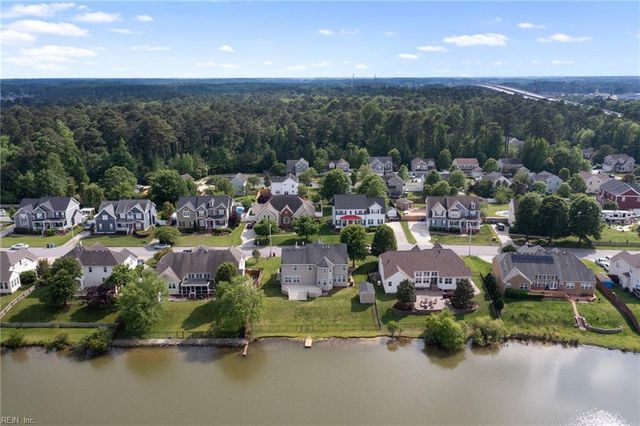 1237 Cherrytree LN, Chesapeake, VA 23320