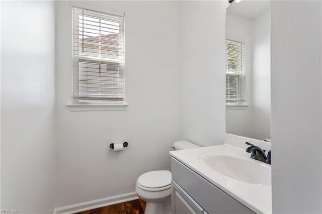 1237 Cherrytree LN, Chesapeake, VA 23320