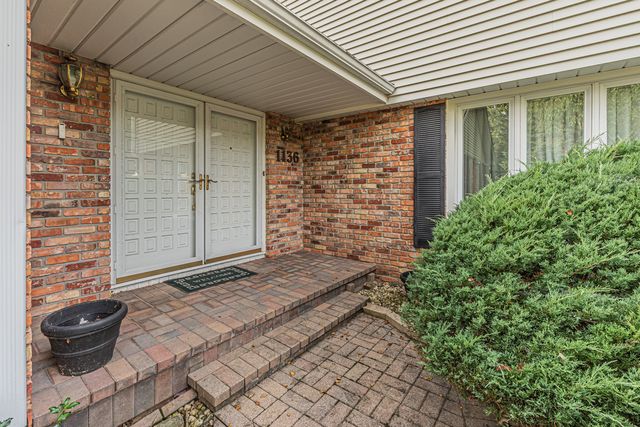 1136 Chateaugay Avenue, Naperville, IL 60540