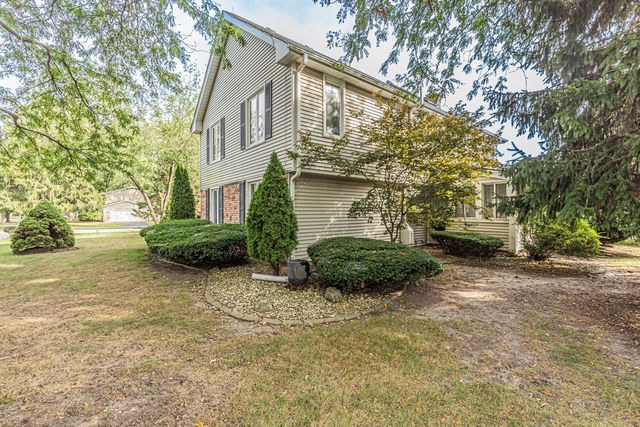 1136 Chateaugay Avenue, Naperville, IL 60540