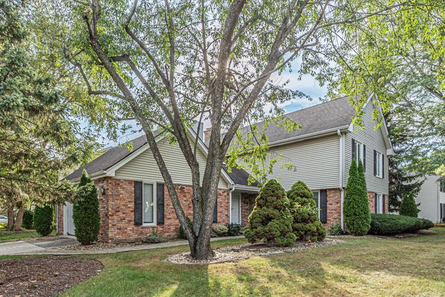 1136 Chateaugay Avenue, Naperville, IL 60540
