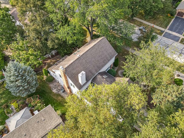 1136 Chateaugay Avenue, Naperville, IL 60540
