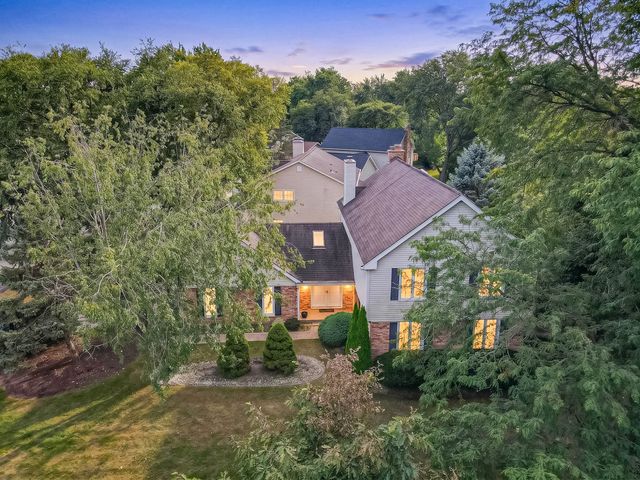 1136 Chateaugay Avenue, Naperville, IL 60540