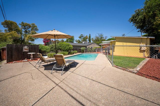 1226 Elmwood Ave, Stockton, CA 95204