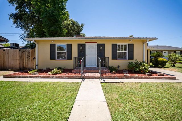 1226 Elmwood Ave, Stockton, CA 95204
