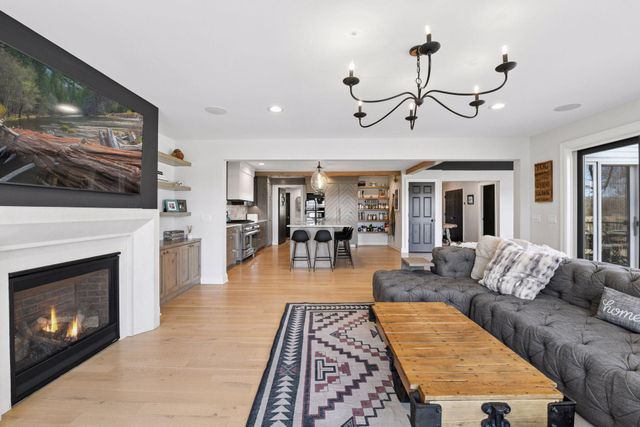 3141 Fairchild Avenue, Wayzata, MN 55391