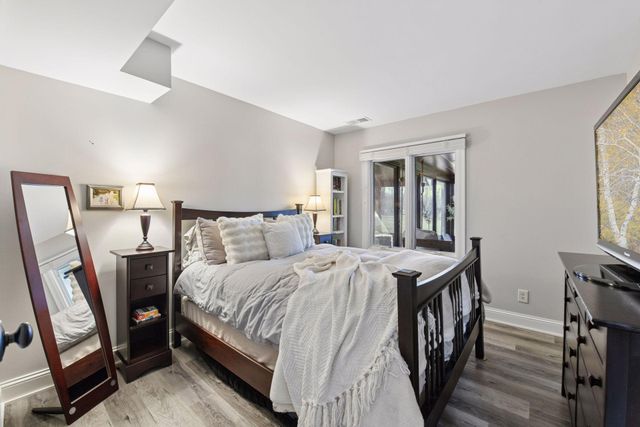 3141 Fairchild Avenue, Wayzata, MN 55391