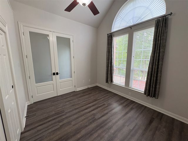 6420 Shady Oaks Lane, Midlothian, TX 76065