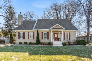 1140 Morton Street, Batavia, IL 60510