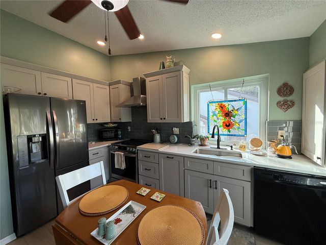 1708 LAKE CYPRESS DRIVE 1708, Safety Harbor, FL 34695