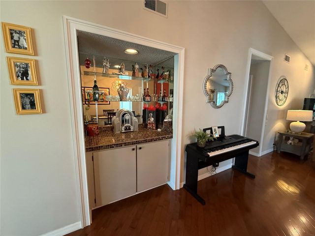 1708 LAKE CYPRESS DRIVE 1708, Safety Harbor, FL 34695