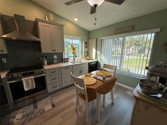 1708 LAKE CYPRESS DRIVE 1708, Safety Harbor, FL 34695