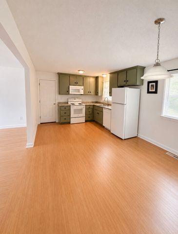 292 Lafayette Rd, Clarksville, TN 37042