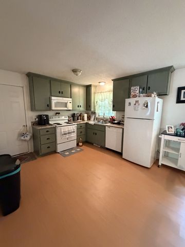292 Lafayette Rd, Clarksville, TN 37042
